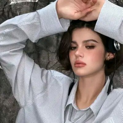 Calmia TikTok avatar